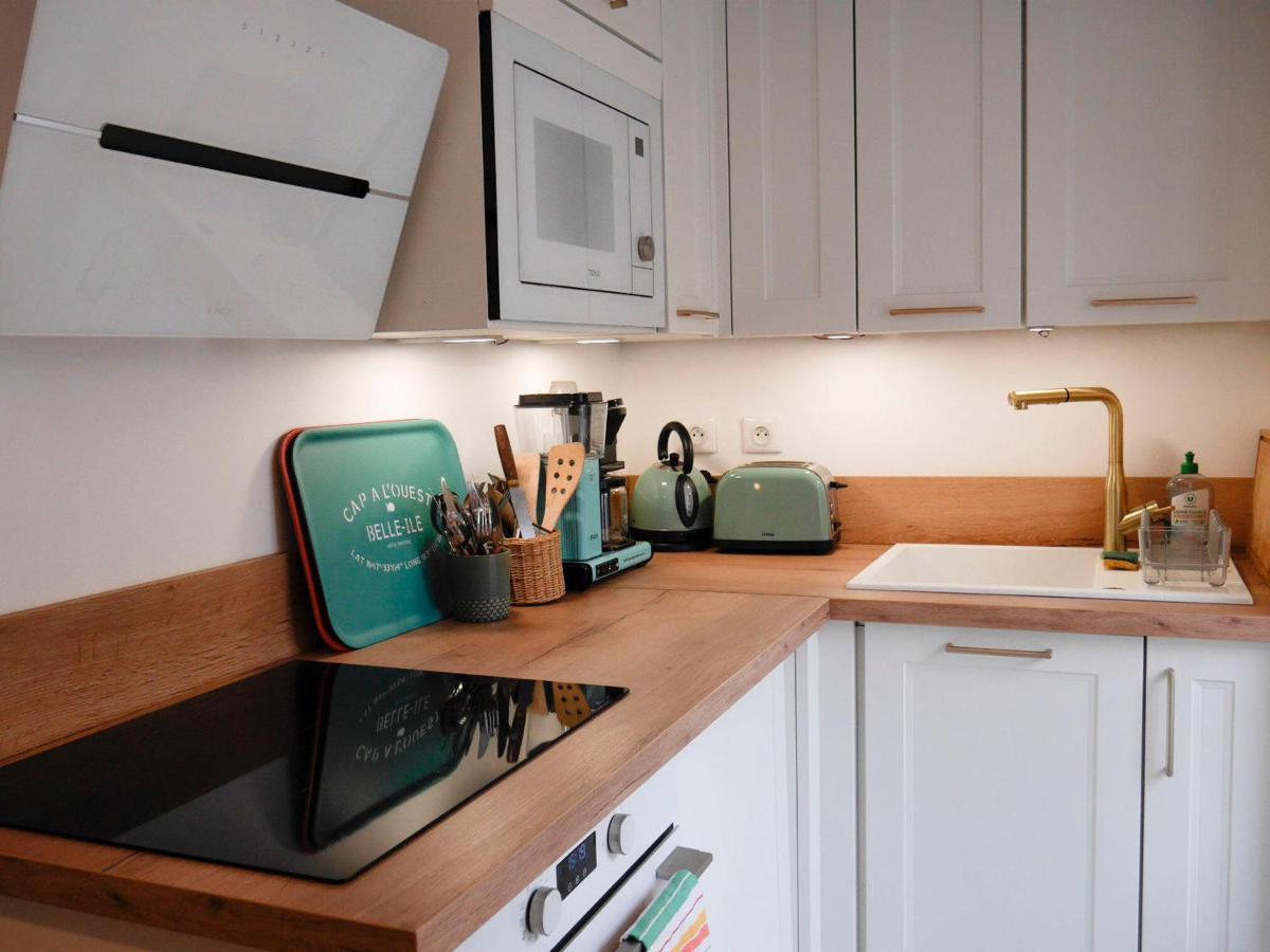 Appartement Refait A Neuf, Coeur De Ville, Proche Plage, Animaux Acceptes - Fr-1-418-230 เลอปาเลส์ ภายนอก รูปภาพ